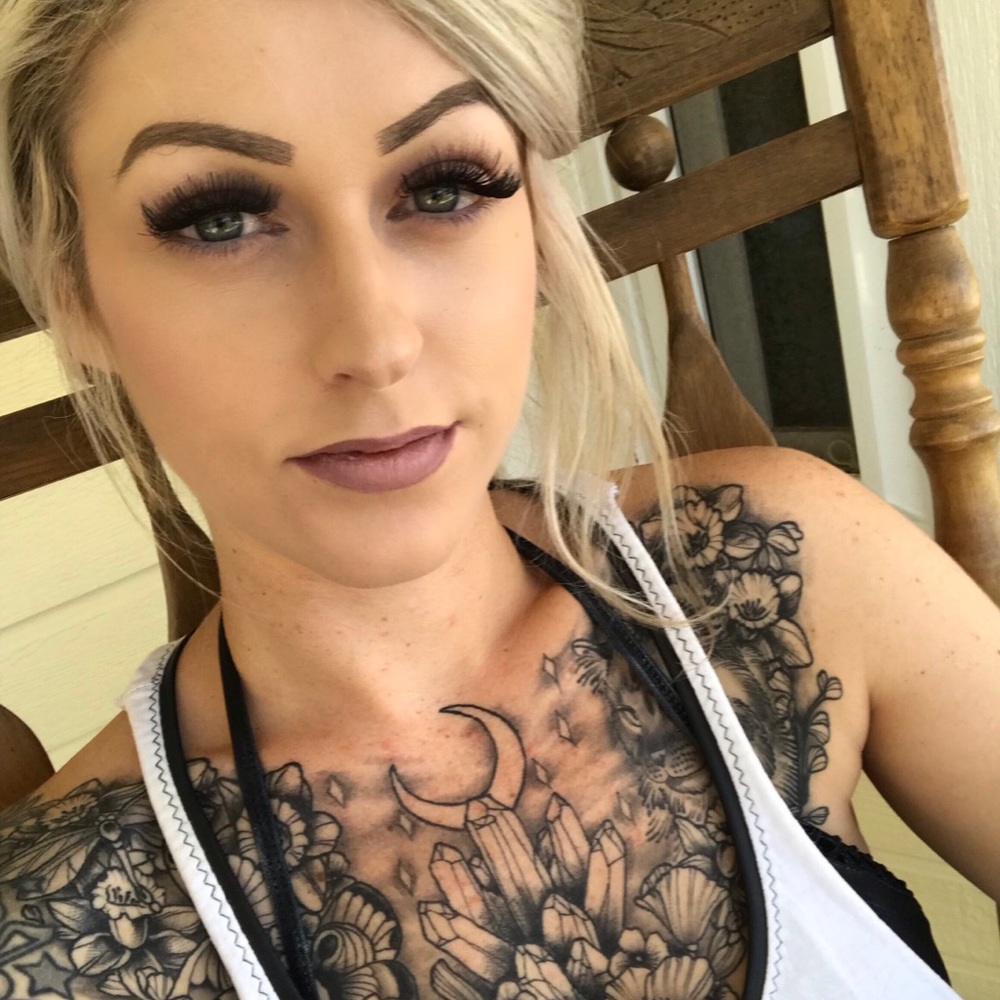 Meet your Posher, Ashlee